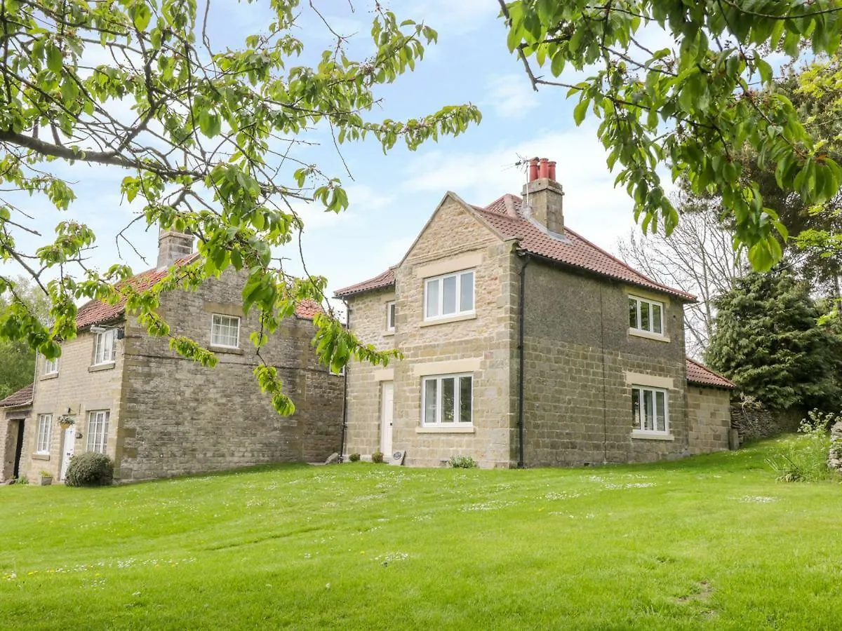 Manor Cottage Pickering 0*,  United Kingdom